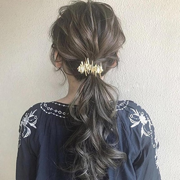 ✨Brushed Metal Irregular Lines Art HairClip-Silver - Picture 6 of 6